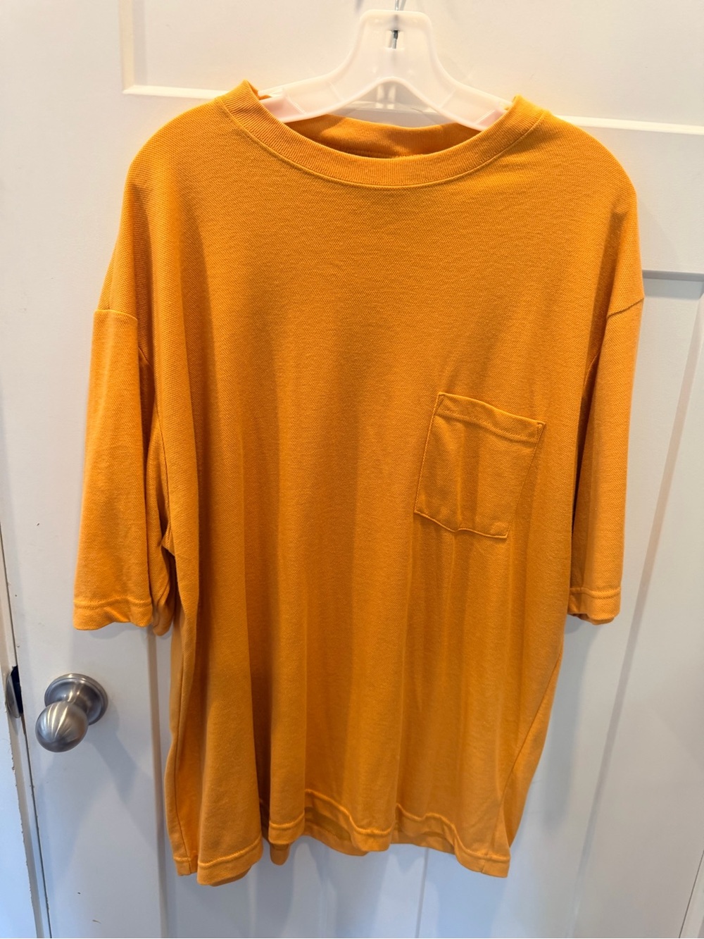 Cabela’s Mens XL Reg Mustard Gold Pocket T Shirt USA Made